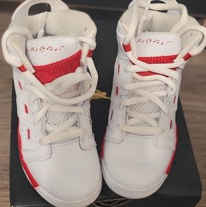 Size 12 Jordan tennis shoes worn once